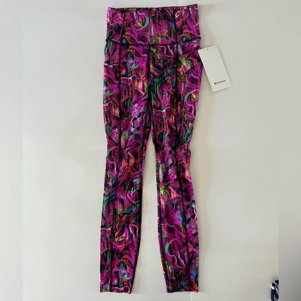 Lululemon Fast and Free High Rise Tight Hyper Flow Pink Multi Women’s Leggings